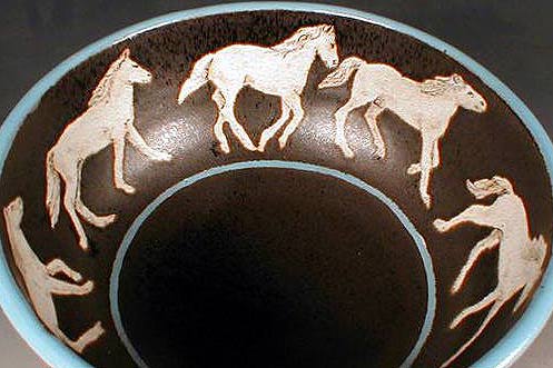 Horse Bowl